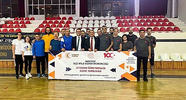 Geleneksel 24 Kasım Öğretmenler Günü voleybol turnuvası başladı