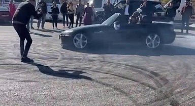 Gelin ve damadın drift şovu pahalıya patladı
