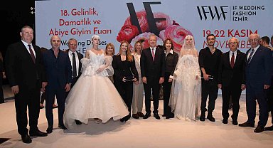 Gelinlikte ödüller İzmir Ekonomi'ye