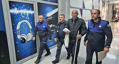 Gemlik'te zabıta dilencilere göz açtırmıyor