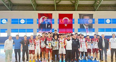 Genç erkekler basketbolda birinci belli oldu