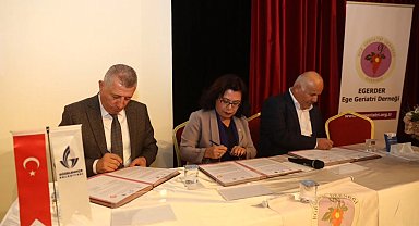 Güzelbahçe'de Üçüncü Yaş Üniversitesi için imzalar atıldı