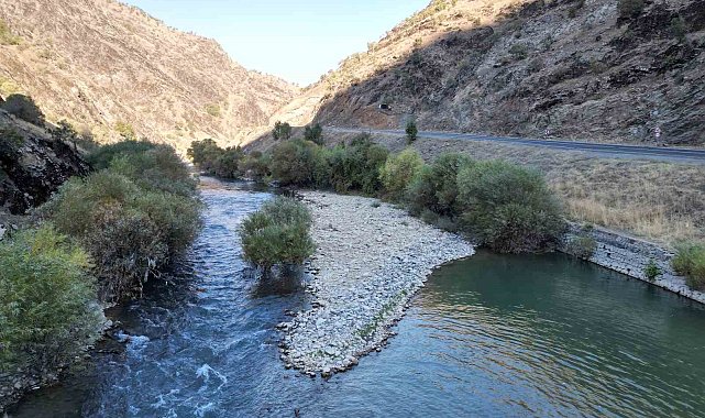 Habur Çayı'nda kartpostallık görüntüler