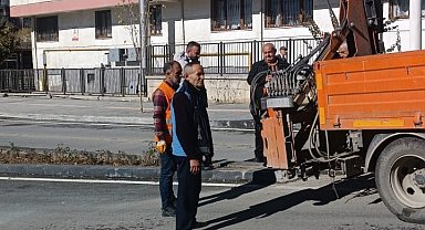 Hakkari'de şehir içi trafik levhaları takıldı