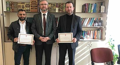 Hatimle teheccüd namazı kıldıran akademisyenlere teşekkür belgesi