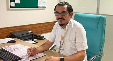 İki yıl evvel sevgilisini defalarca bıçaklayan doktor, evinde ölü bulundu