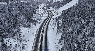 Ilgaz Dağı'nda kar kalınlığı 30 santimetreye ulaştı