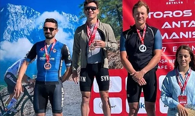 İnegöllü sporcular kürsülere ambargo koydu