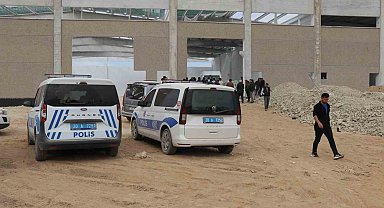 İnşaatın çatısından düşen işçi hayatını kaybetti
