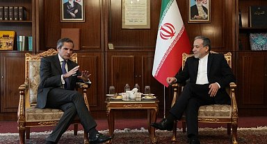 İran Dışişleri Bakanı Arakçi: "Nükleer müzakerelere hazırız. Ancak baskı ve tehdit altında müzakere etmeyeceğiz"