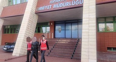 Isparta'da hırsızlık suçundan 18 yıl hapis cezası ile aranan şahıs yakalandı