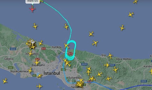 İstanbul'da fırtına hava trafiğini olumsuz yönde etkiliyor