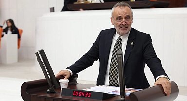 İYİ Partili Vekil Akalın kumar bağımlılığına dikkat çekti!