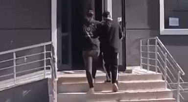 İzmir'de yol kesip yağma yapan zanlı yakalandı