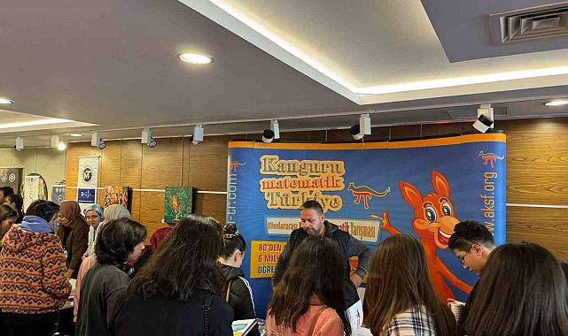 Kanguru Gezici Matematik Müzemiz Ankara Matematik Festivali'nde öğrenci, öğretmen ve velilerle buluştu.