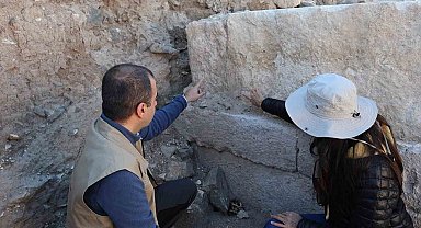 Kapadokya'da 2 bin 200 yıllık parmak izi bulundu