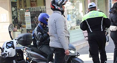 Kapalı caddeye motosikletle girenlere ceza yağdı
