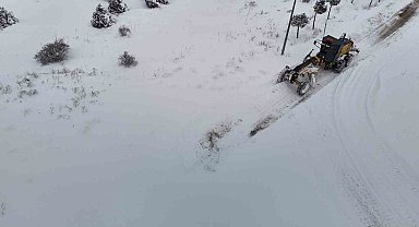 Kar nedeniyle kapanan bin 846 yerleşim yerinin yolu ulaşıma açıldı