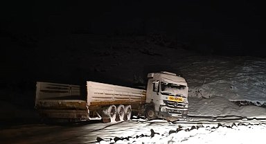 Kar yağışı nedeniyle Eruh-Şırnak yolu ulaşıma kapandı