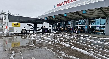 Kar yağışı, şehirlerarası otobüs seferlerini aksattı