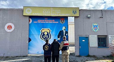Kars'ta 28 farklı suçtan aranıyordu, jandarma yakaladı