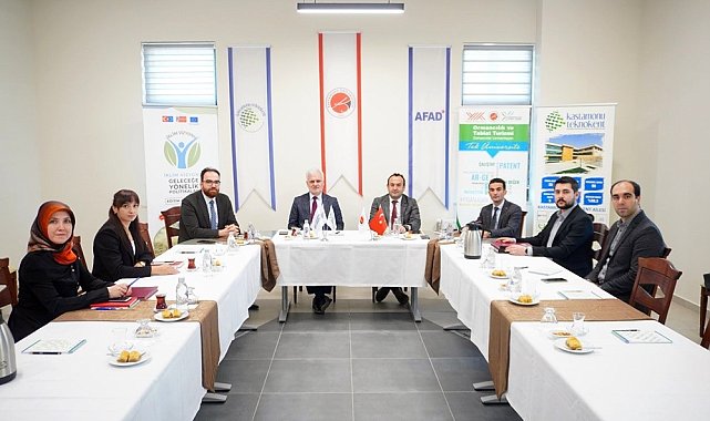 Kastamonu Üniversitesi'nde iklim değişikliğinde geleceğe yönelik izlenecek politikalar konuşuldu