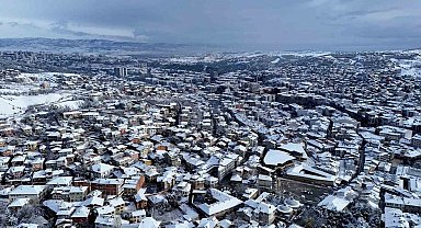 Kastamonu'da mest eden kar manzaraları