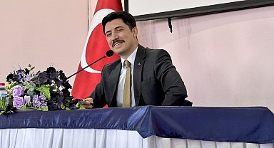 Kaymakam Kahraman, 'Kariyer Planlaması' seminerine konuşmacı olarak katıldı