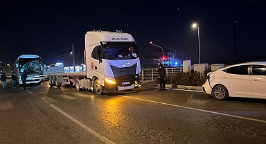 Kayseri'de 3 araçlı zincirleme kaza: 2 yaralı