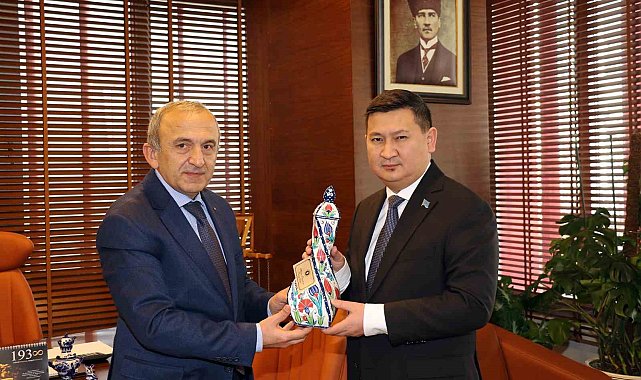 Kazakistan heyetinden Manisa TSO'ya ziyaret