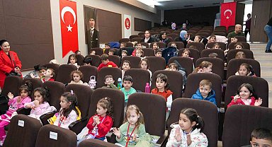 Keçiören'de çocuklar için tiyatro zamanı