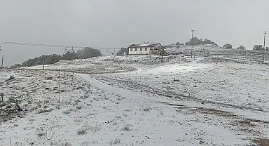 Keltepe Kayak Merkezi beyaz örtüyle kaplandı