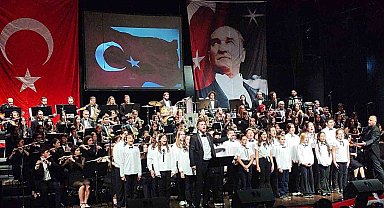 Kemer'de geleceğin müzisyenlerinden konser