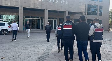 Kilis'te PKKPYDYPG üyesi 2 şahıs yakalandı