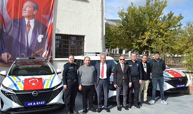 Kırkağaç İlçe Emniyet Müdürlüğüne 3 yeni araç