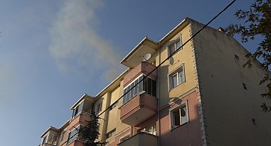 Kırklareli'nde çatı katında yangın: 1 yaralı