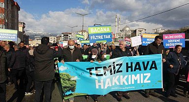 Koca bir ilçe ayaklandı, "Kirli havada solumak istemiyoruz"