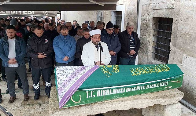 Kocası tarafından balta ile öldürülen kadın son yolculuğuna uğurlandı
