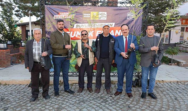 Konya Büyükşehir Belediyesi'nden çiftçiye sumak fidanı desteği