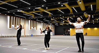 Konyaaltı halk oyunları topluluğu yeni üyelerini arıyor