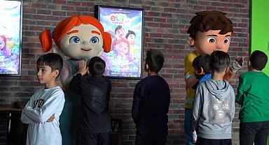 Konya'da Bilgehane öğrencilerinin sinema keyfi