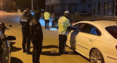 Kozan'da huzur güven uygulamalarında 7 hükümlü yakalandı