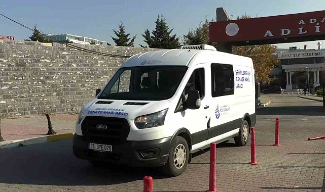 Küçükçekmece'de ölen çocuğun cenazesi Adli Tıp Kurumu'ndan alındı