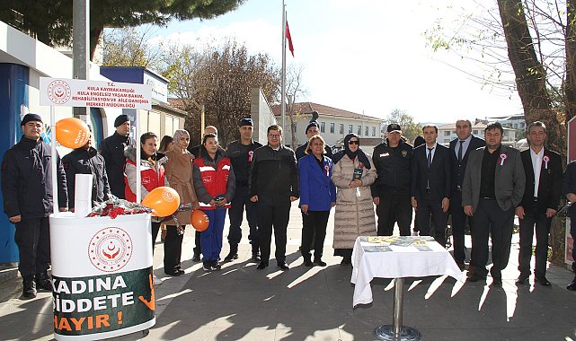 Kula'da Kadına Yönelik Şiddetle Mücadele Günü etkinliği düzenlendi