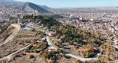 Kütahya'da 'Tarihi ve Doğayı Buluşturan Hisar Yürüyüş Yolu'nun ikinci etabı açıldı