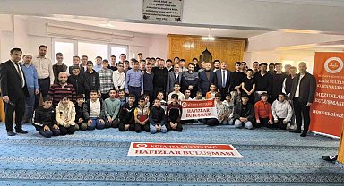 Kütahya'da "Mezun Hafızlar Buluşması"