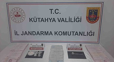 Kütahya'da uyuşturucu operasyonu, 2 şahıs tutuklandı