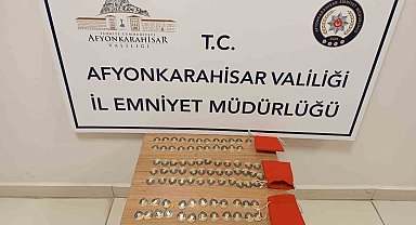 Kuyumculara sahte altın satmaya çalışan 2 şahsı polis yakaladı