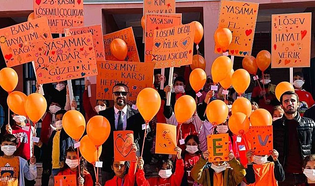 Lösemili çocuklar haftasında 'Turuncu yürüyüş' etkinliği düzenlendi