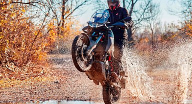 Macera motosiklet tutkunları Kemer'de yarışacak